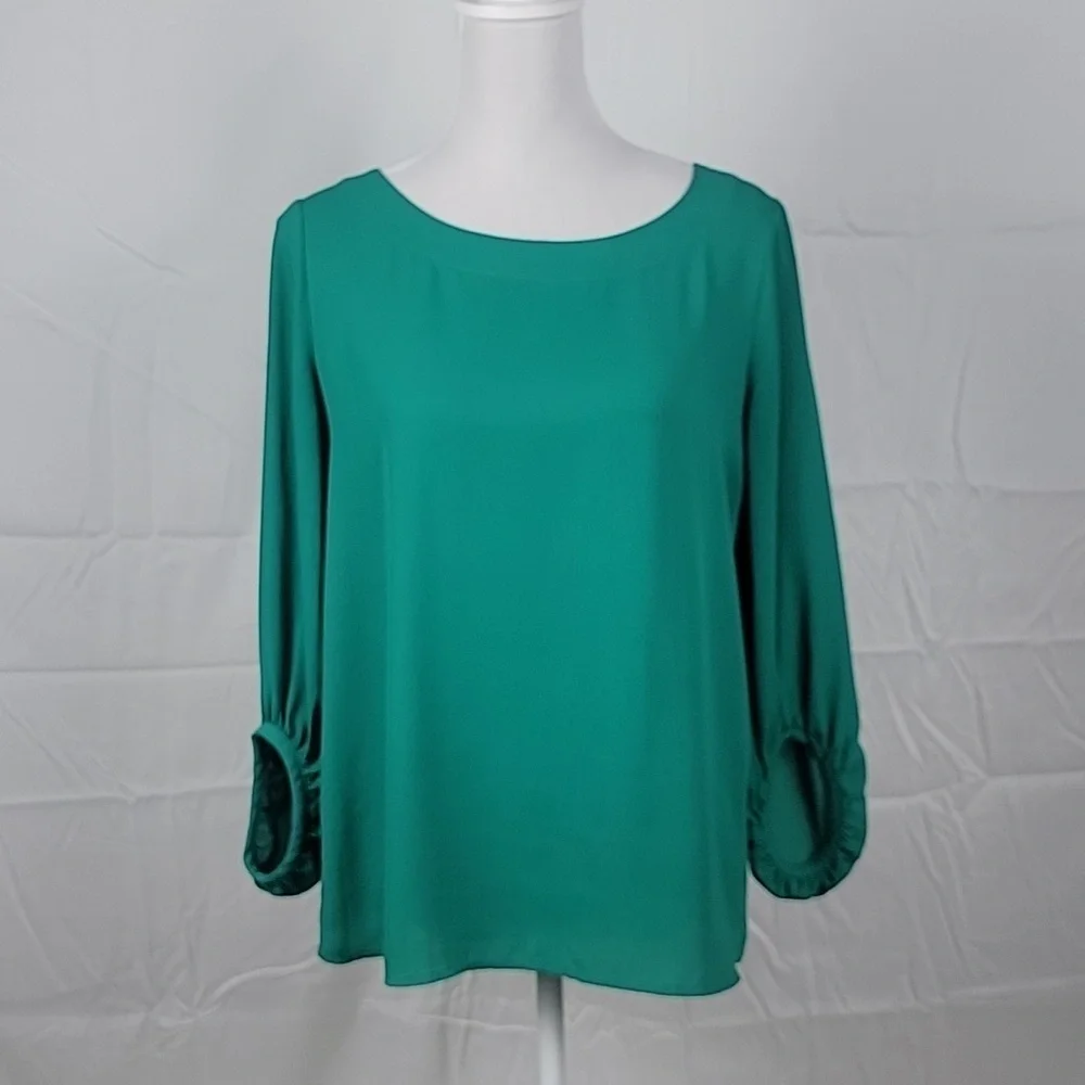 LOFT Size S Kelly Green 100% Polyester Asymmetrical Sleeve Blouse, Exc Used Cond